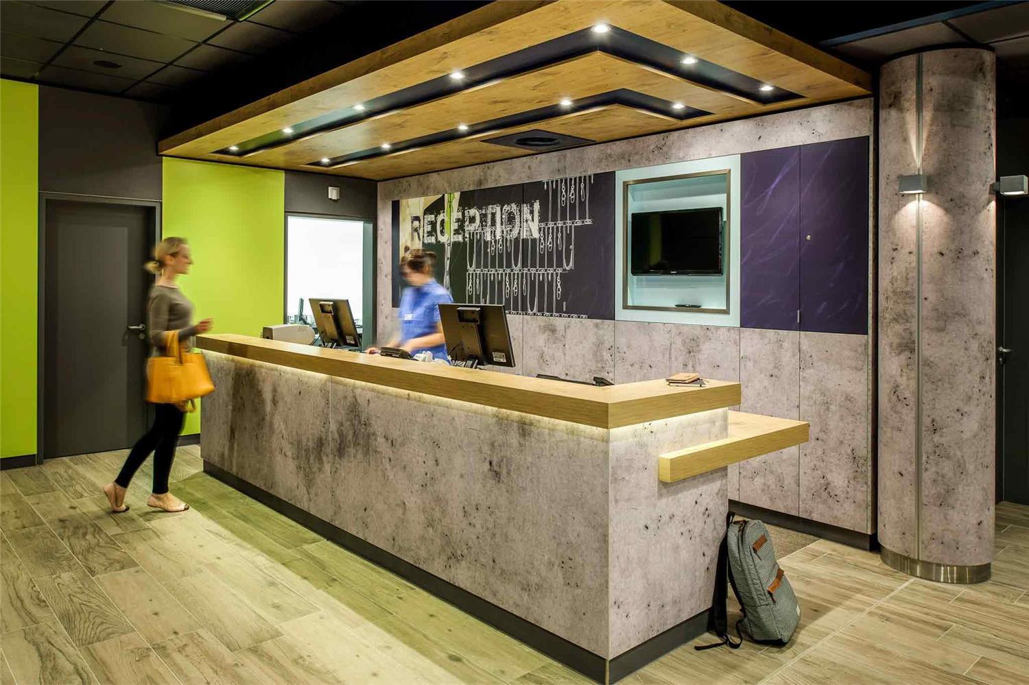 Ibis Budget Salzburg Airport - Self-Check-In 2