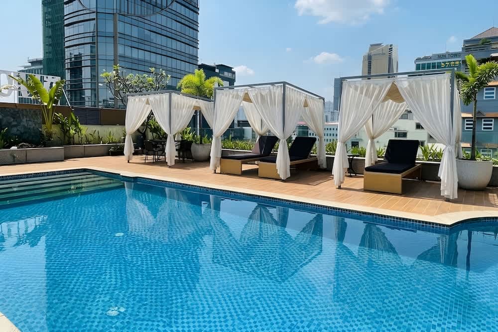 Monivong Clover Hotel 1