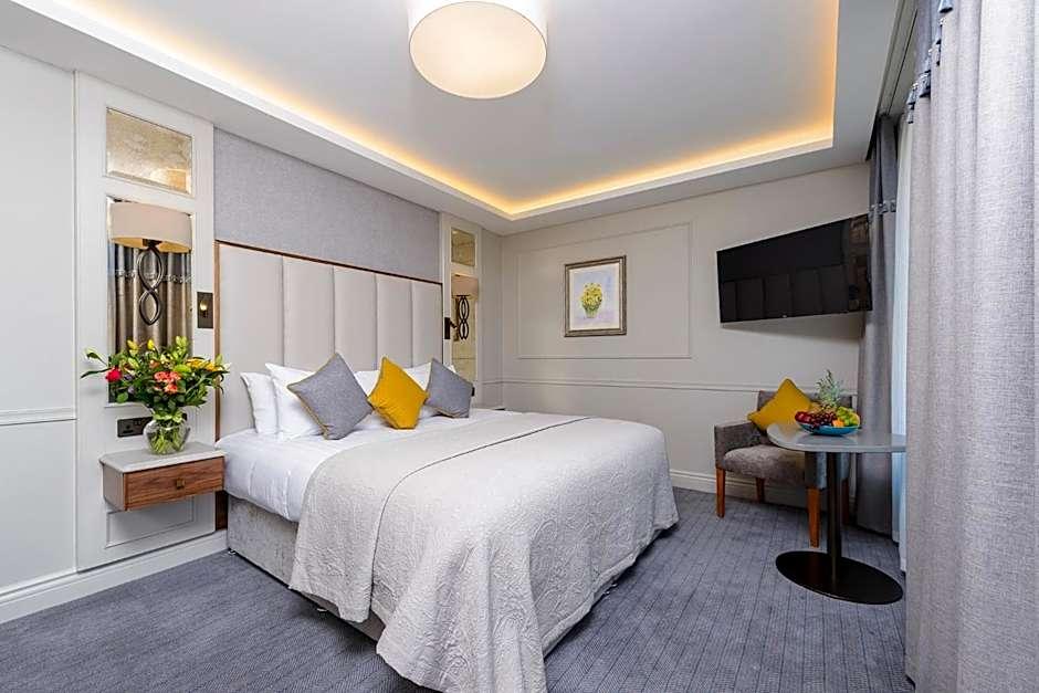 Grand Hotel Tralee 2