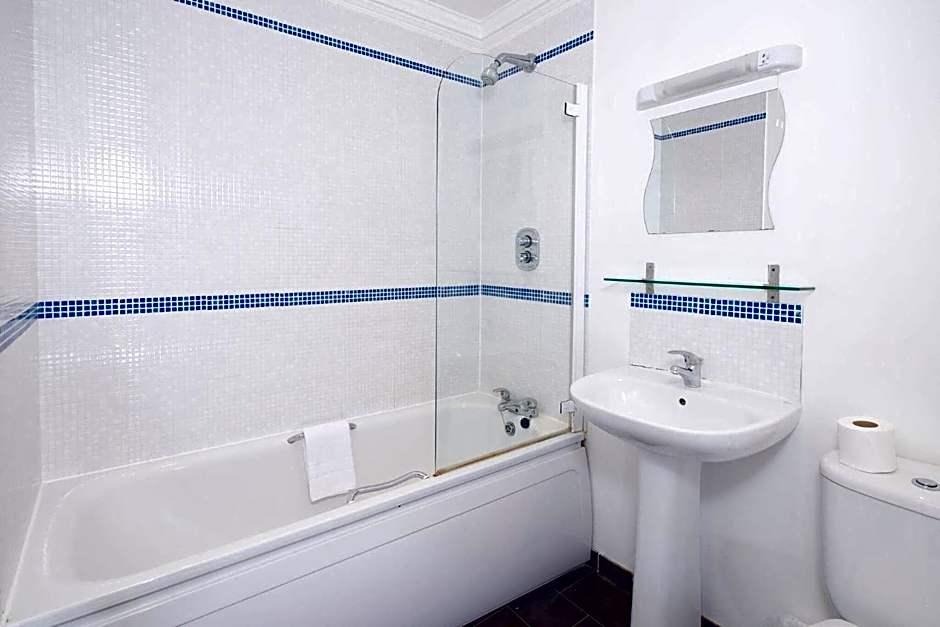 The Bournemouth Maemar Hotel 2