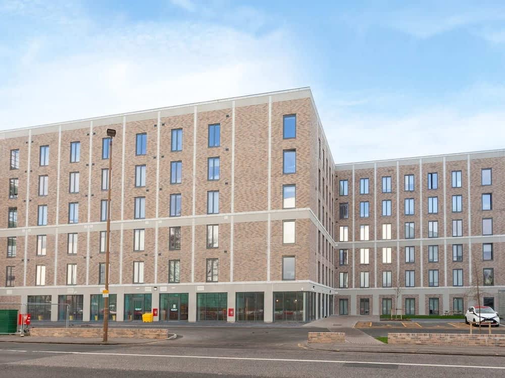 Rooms in Straits Meadow in Edinburgh City Centre 1