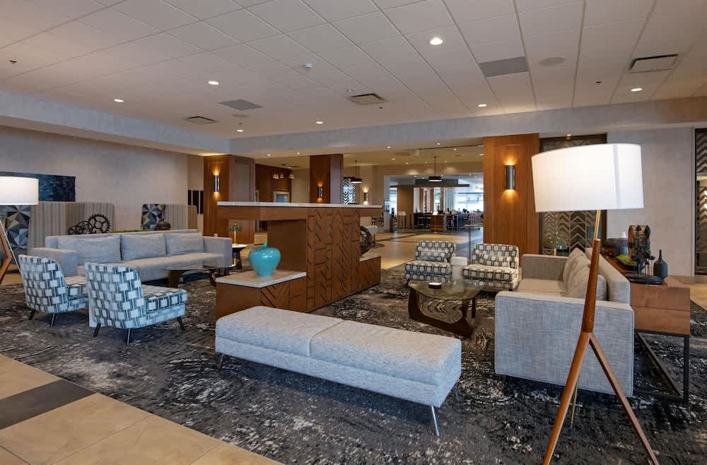 DoubleTree by Hilton Hotel & Conference Centre Regina 1