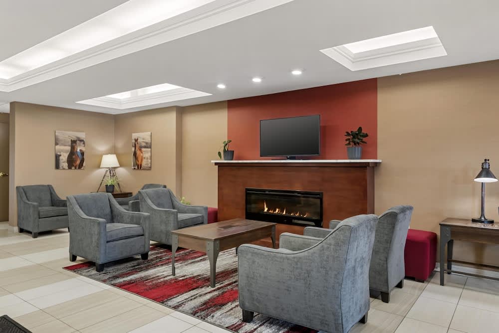 Best Western Plus Red Deer Inn & Suite 2