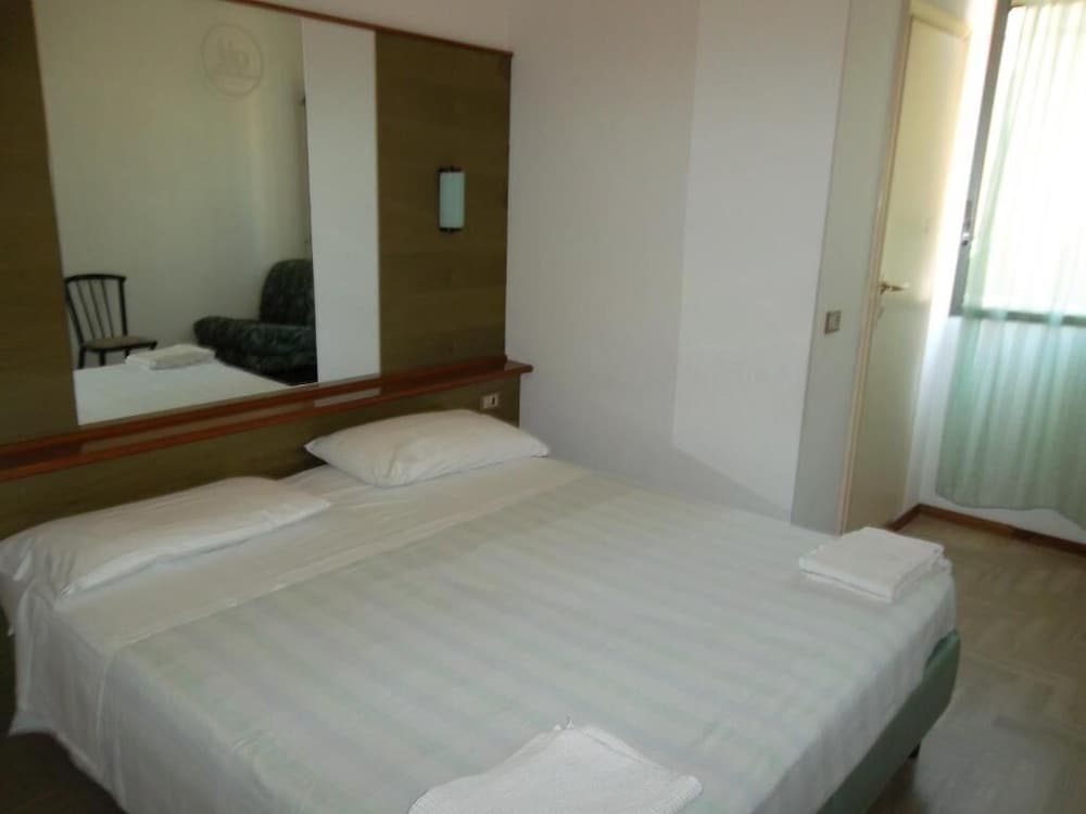 HOTEL OTELLO 2