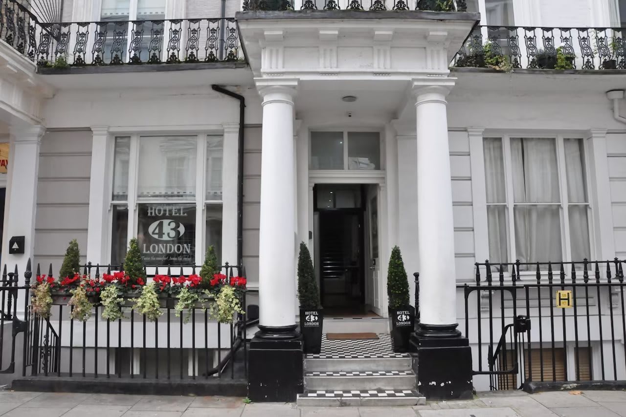 NOX Kensington Gardens 2