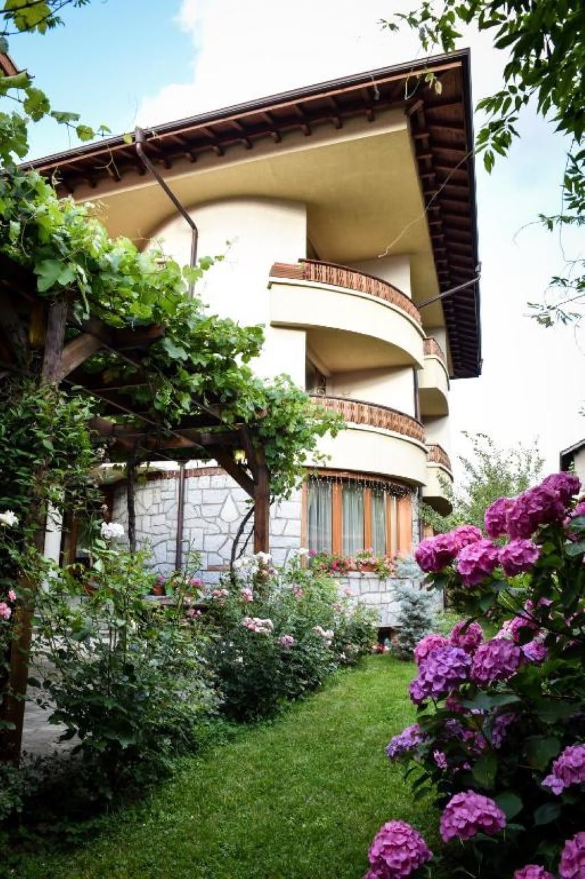 Lina Hotel 2