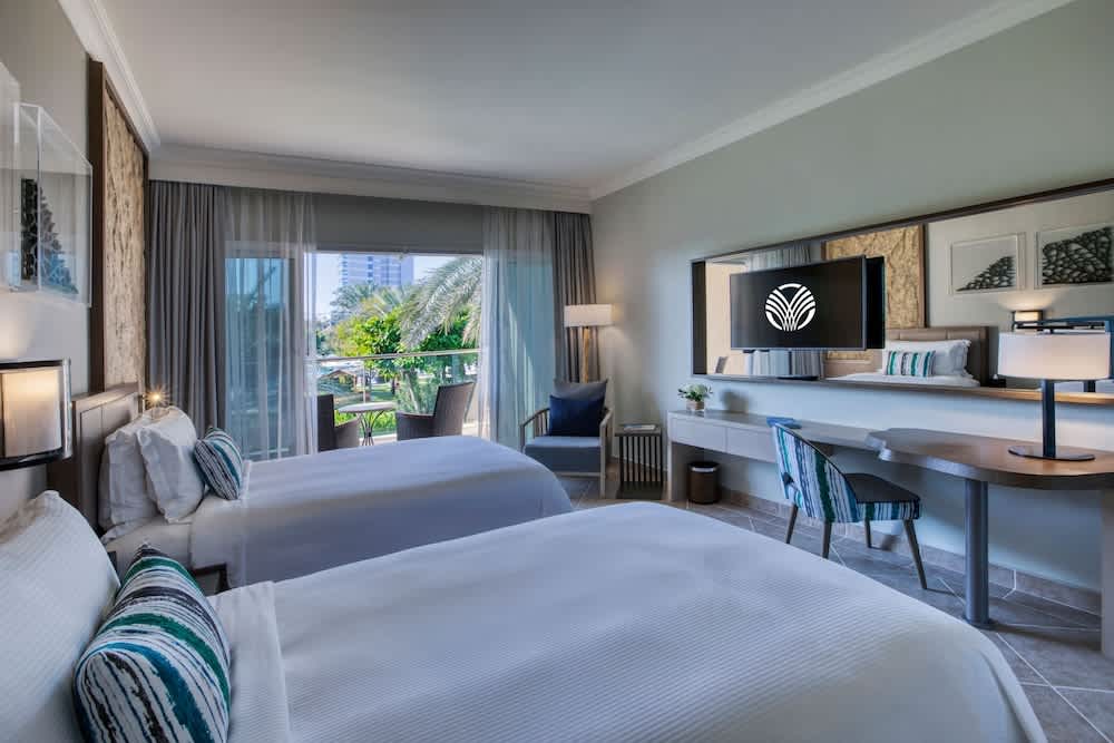Fujairah Rotana Resort & Spa - Al Aqah Beach 1