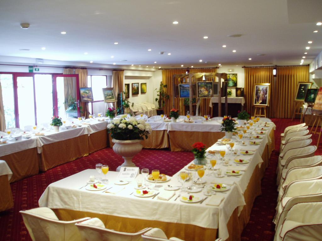 Hotel Ciutat Jardi 2