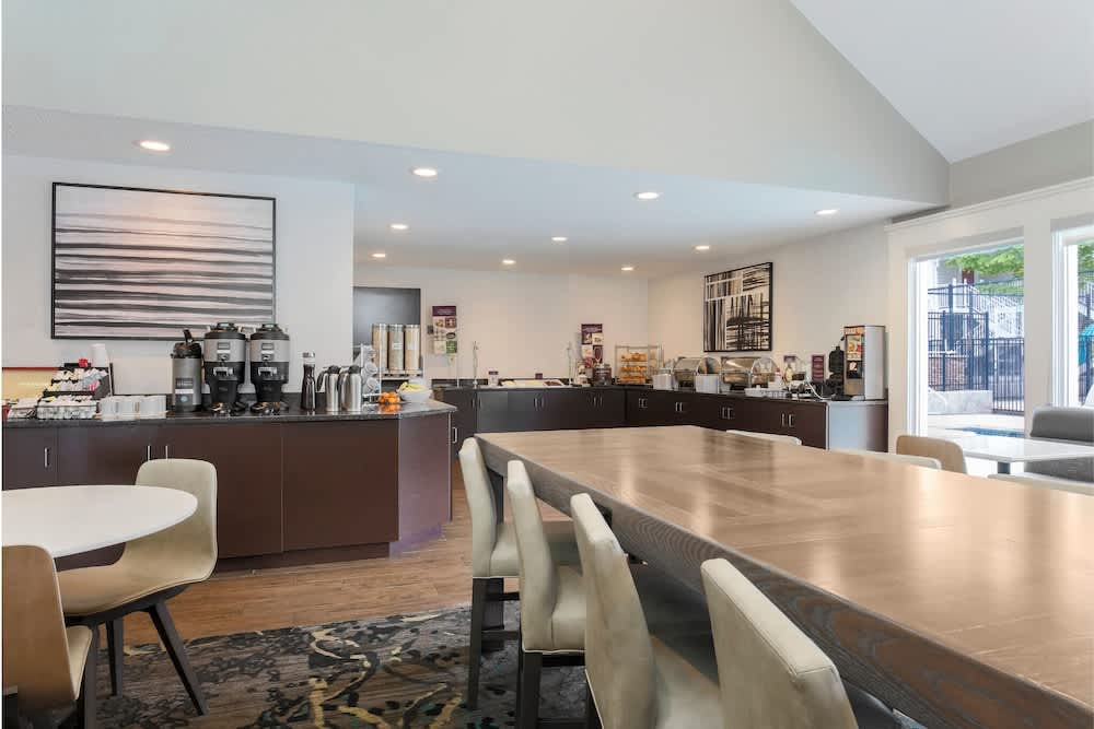 Residence Inn Boston North Shore/Danvers 2