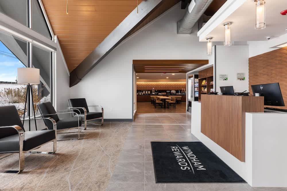 Wingate by Wyndham Geneva at SPIRE Academy 2