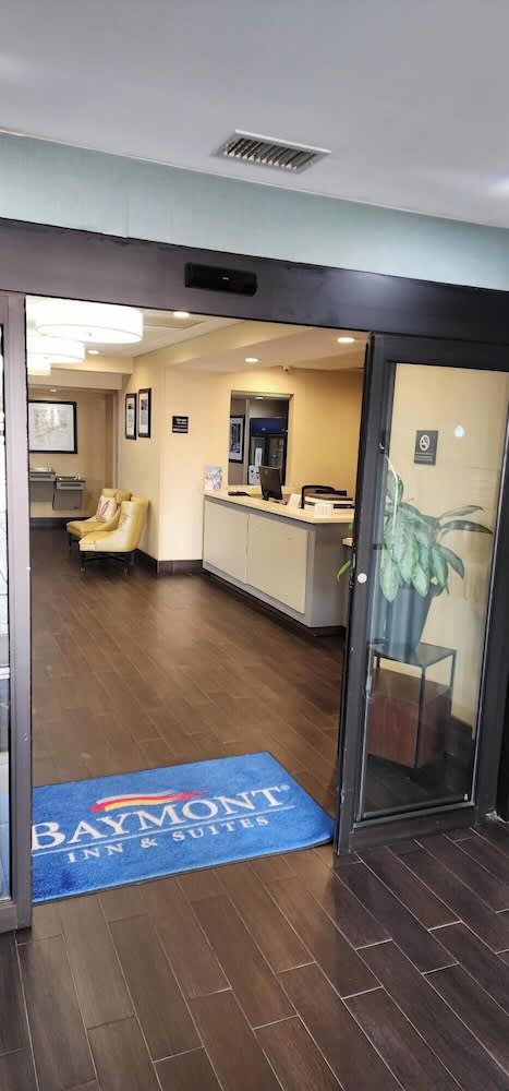 Baymont by Wyndham Midland TX 2