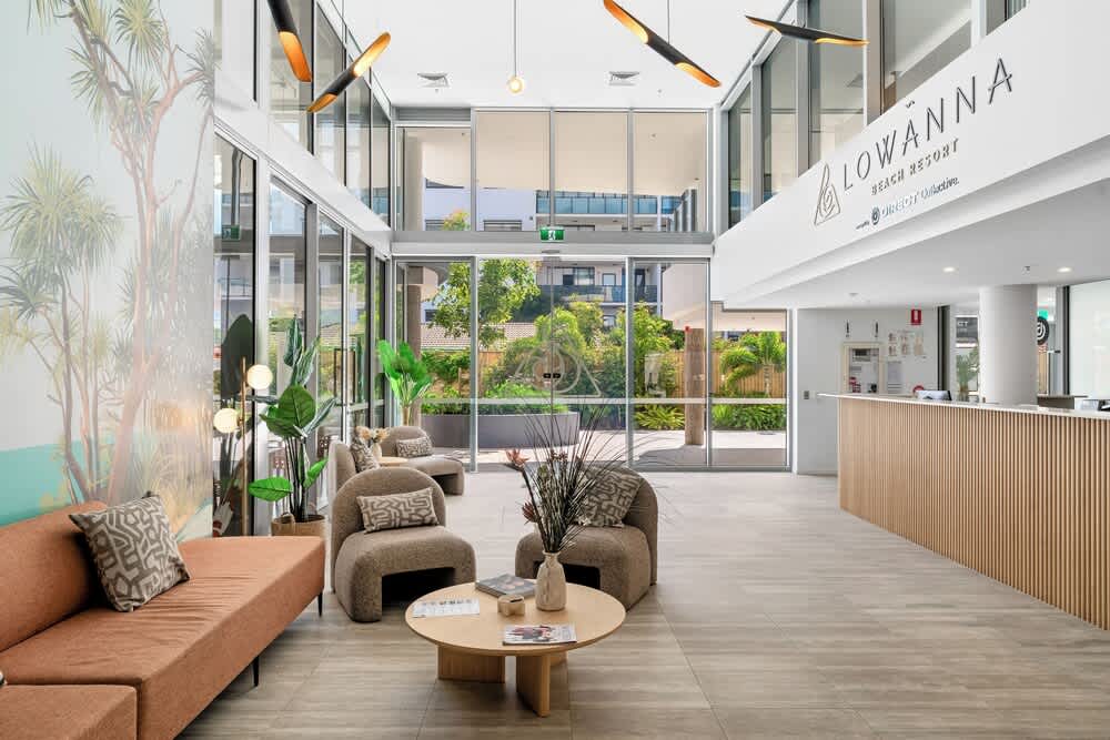 Lowanna Beach Resort Kawana 2