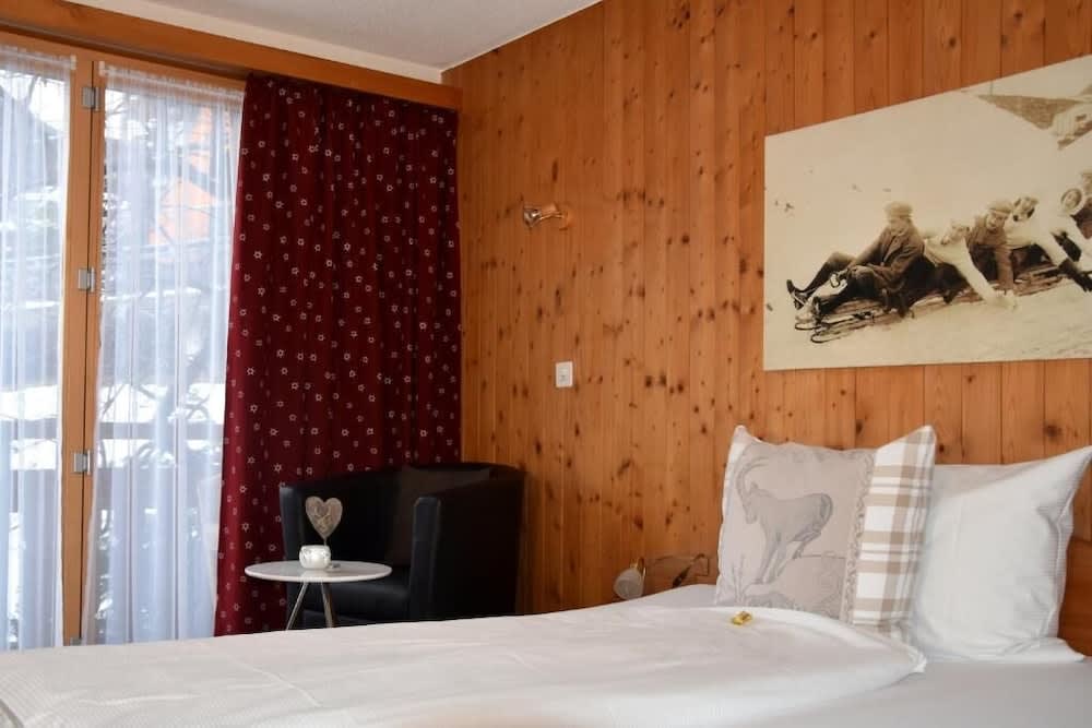 Hotel Cabana 2