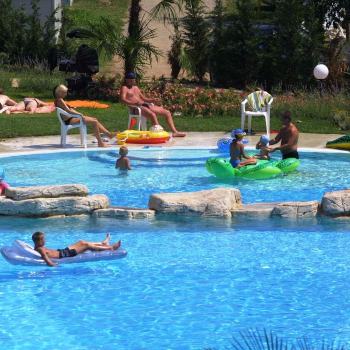 CAMPING BELLA ITALIA SPA 2