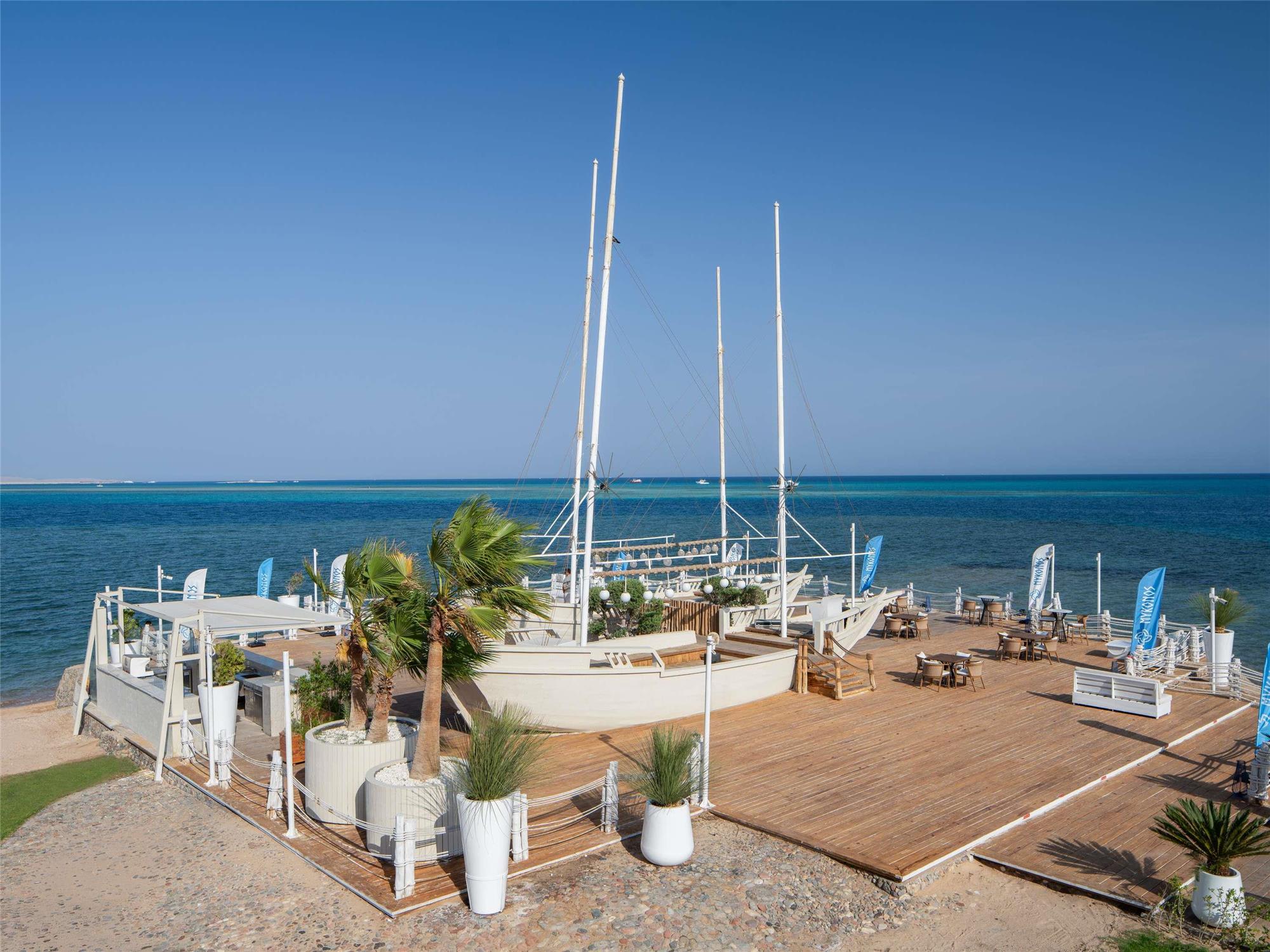 Rixos Premium Magawish Bay View 2
