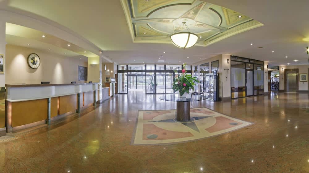 Millennium Hotel Paris Charles De Gaulle 2