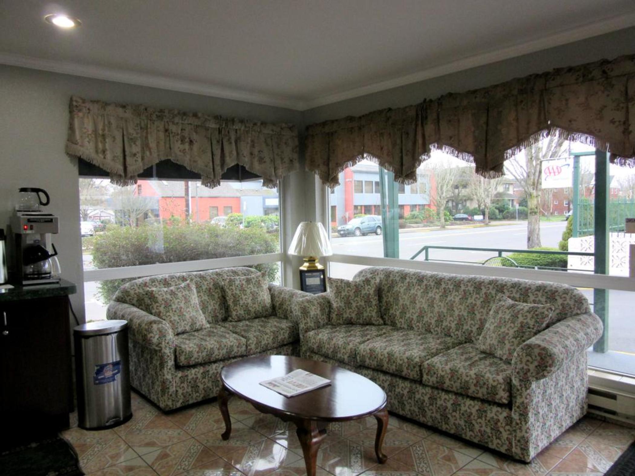 Knights Inn Salem 2