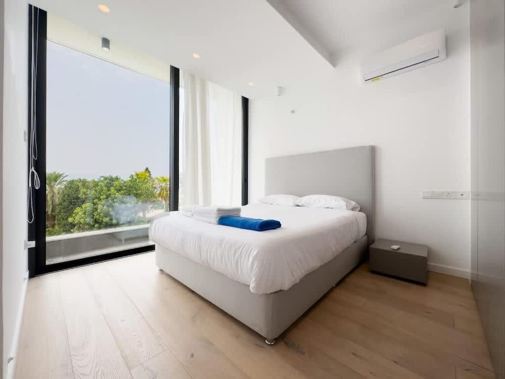 Sunset Park Villas 2