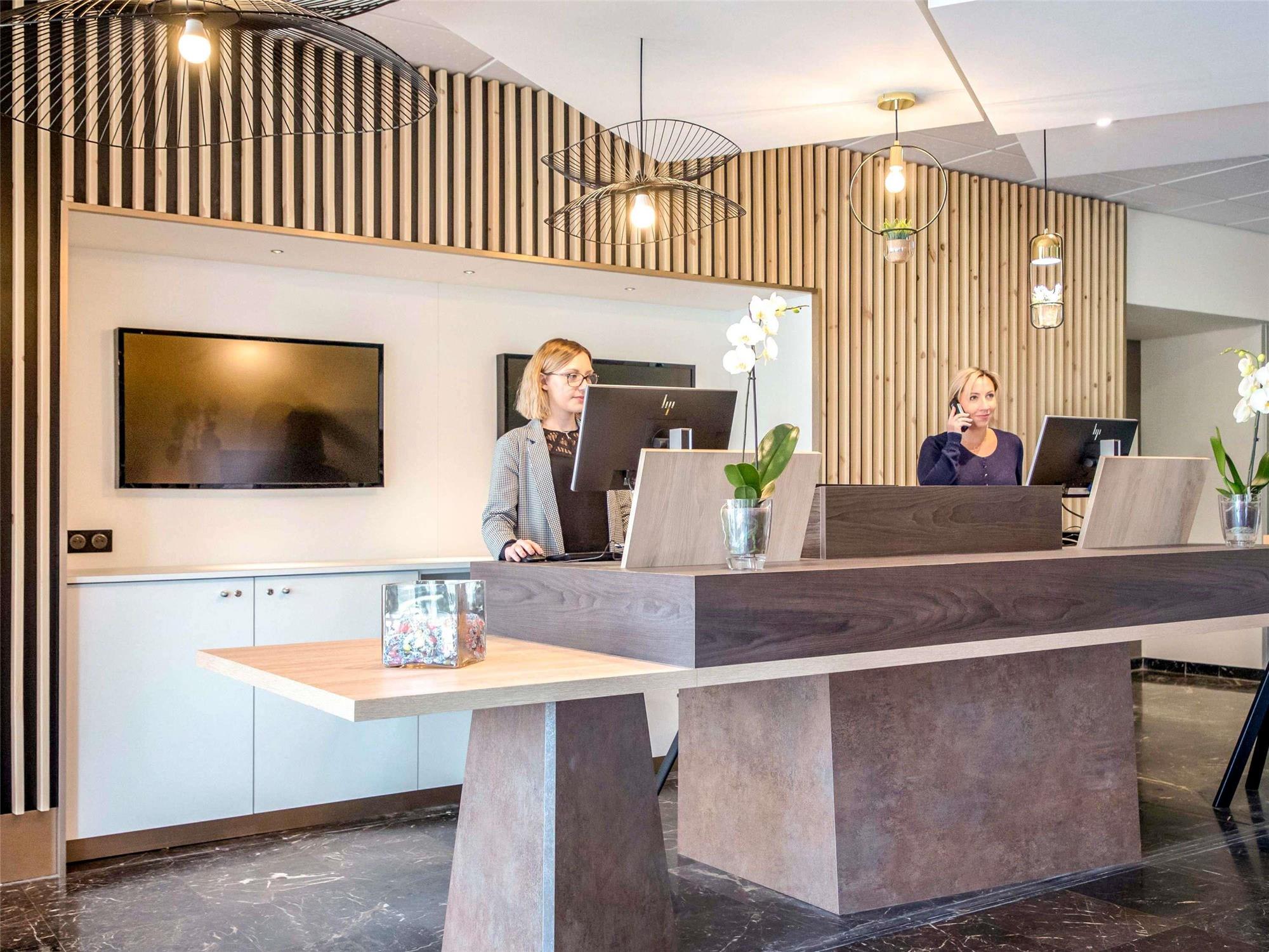 Mercure Cavaillon 1