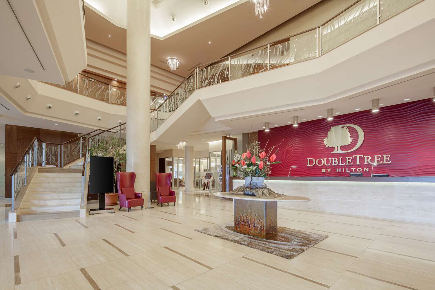 DoubleTree by Hilton Bratislava 2