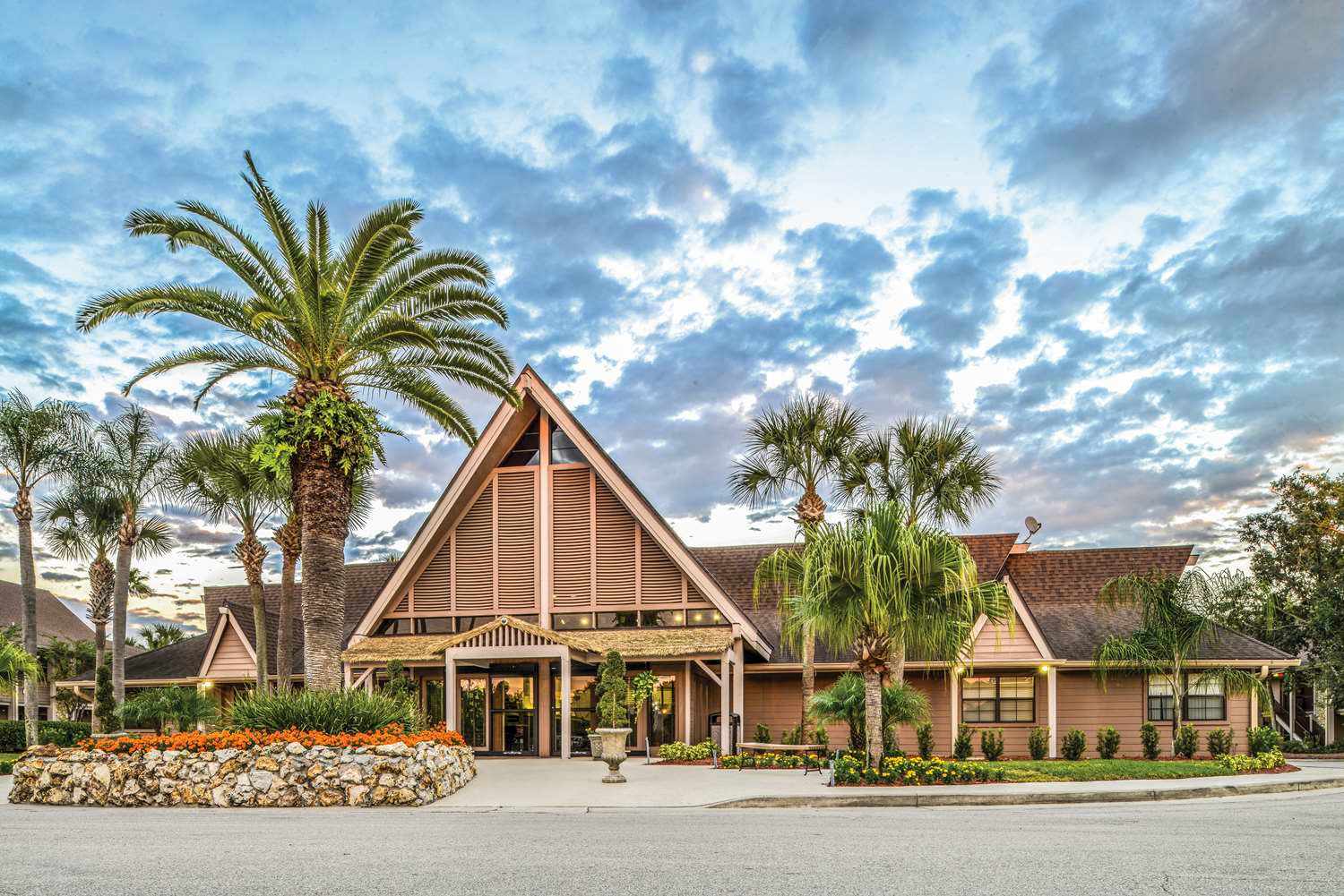 Hilton Vacation Club Polynesian Isles Kissimmee 2