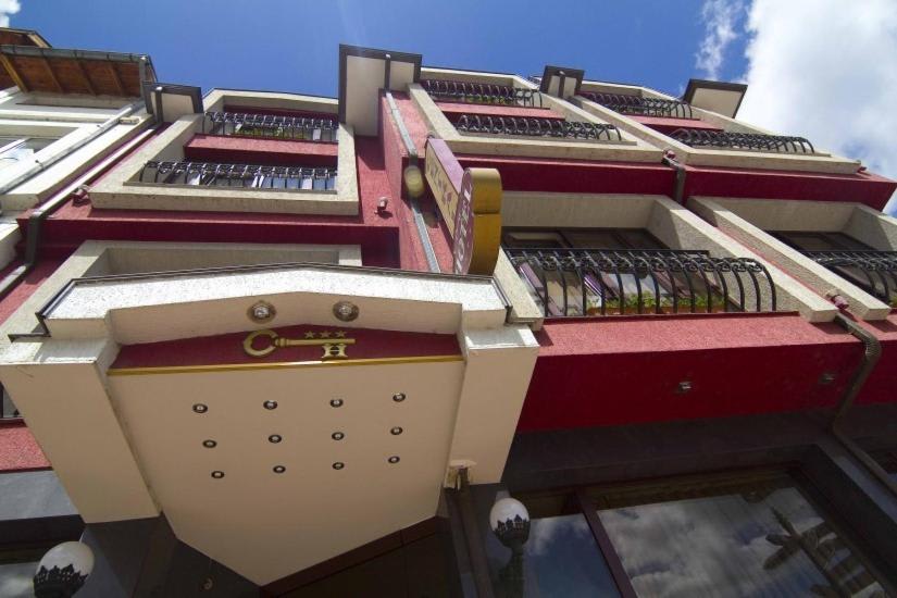 Hotel Central 2