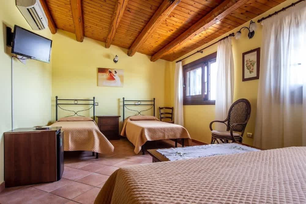 Dimora La Vignazza Agri Resort 1