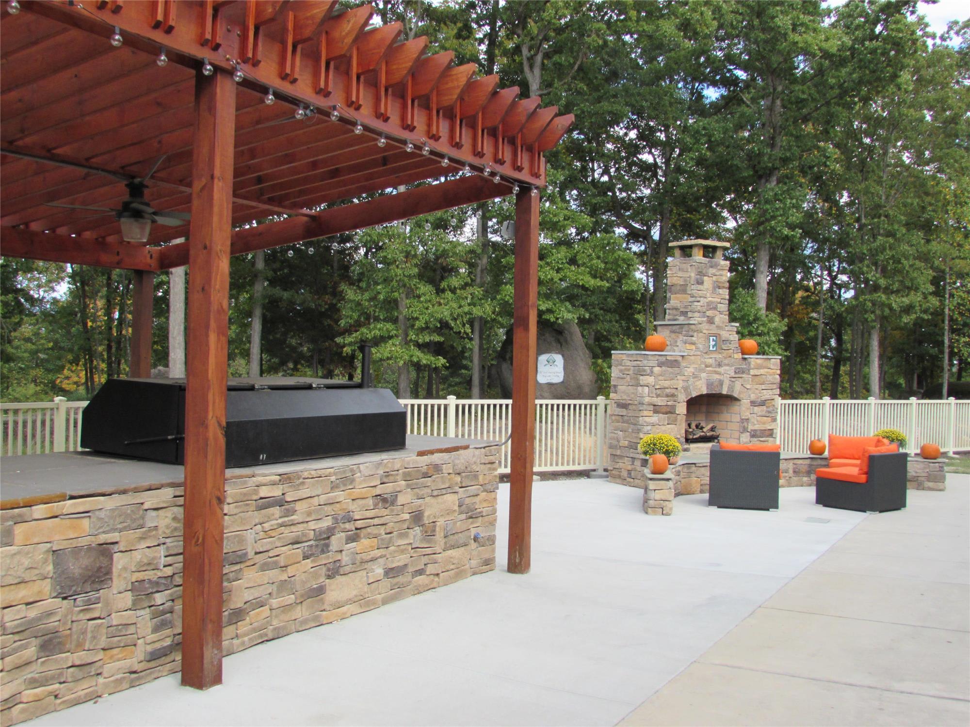 Embassy Suites by Hilton Charlotte Concord Golf Resort & Spa 2
