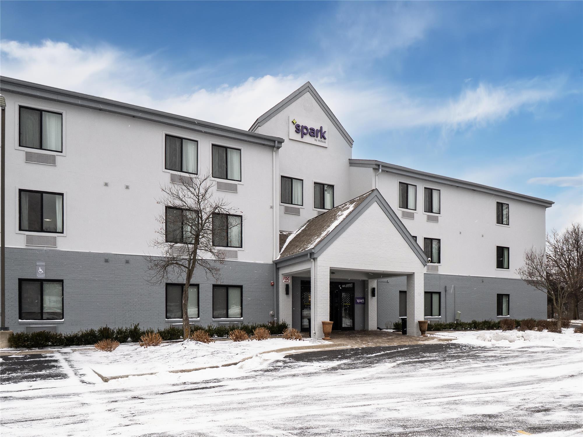 Spark by Hilton Ann Arbor South 2