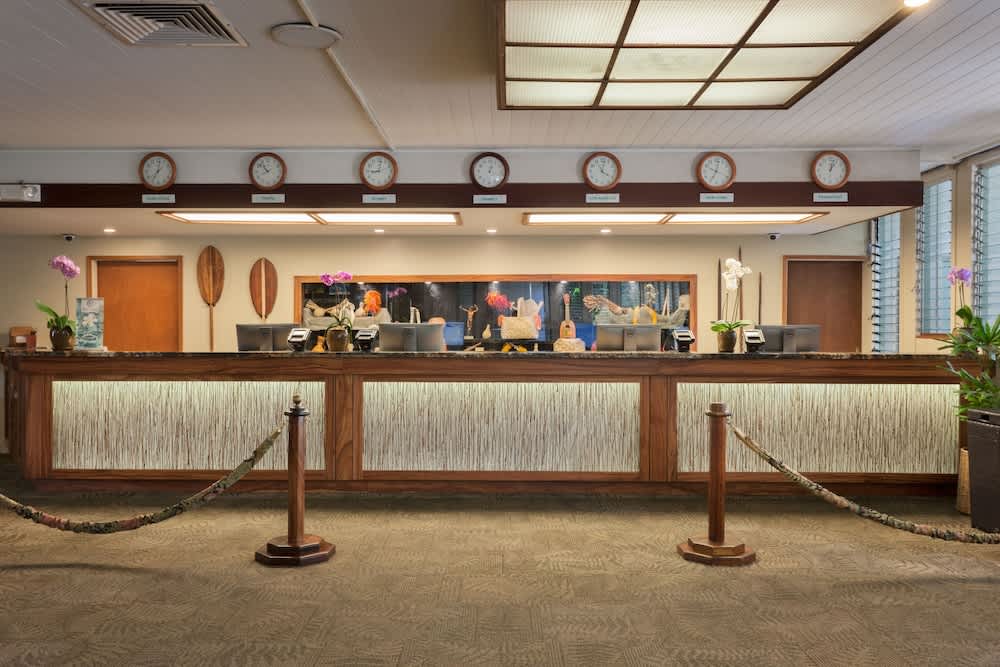 OUTRIGGER Kāʻanapali Beach Resort 2