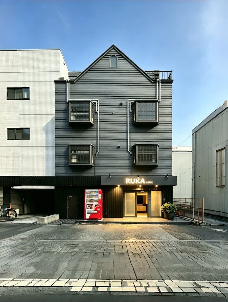 Ruka Hotel Tennoji 1
