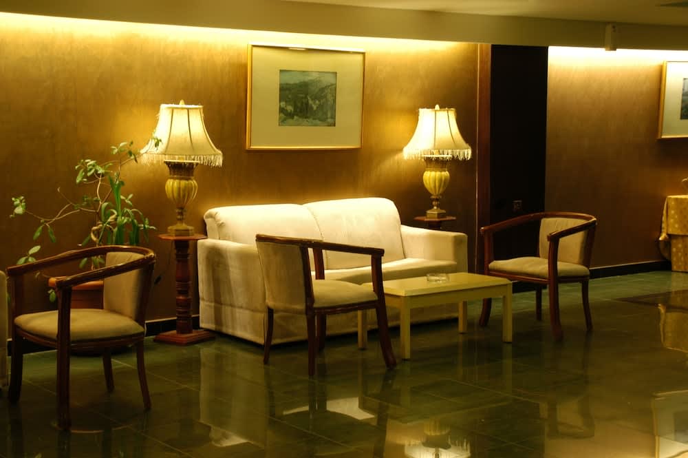 Mina Hotel 2