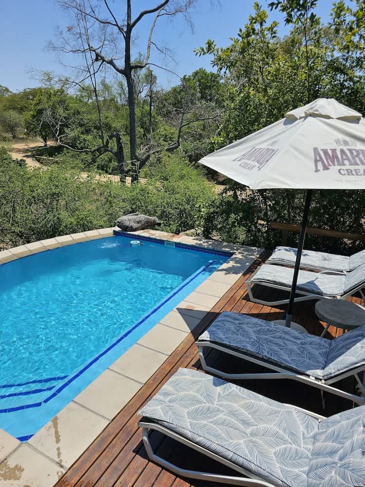 Kingfisher Creek Safari Cottages 1