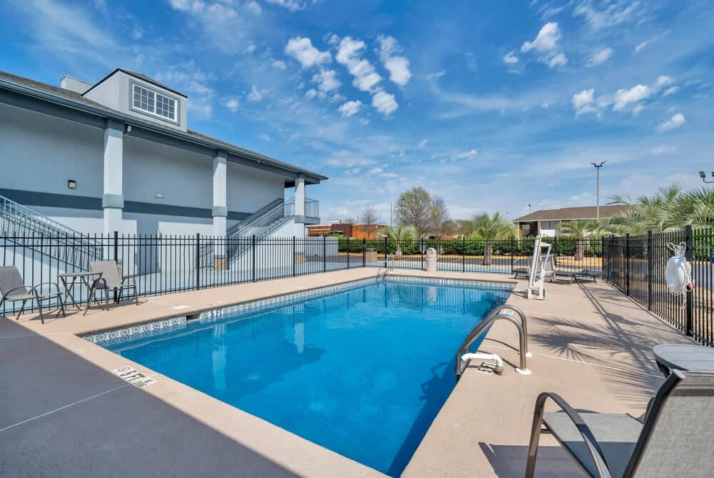 Baymont by Wyndham Warner Robins 1