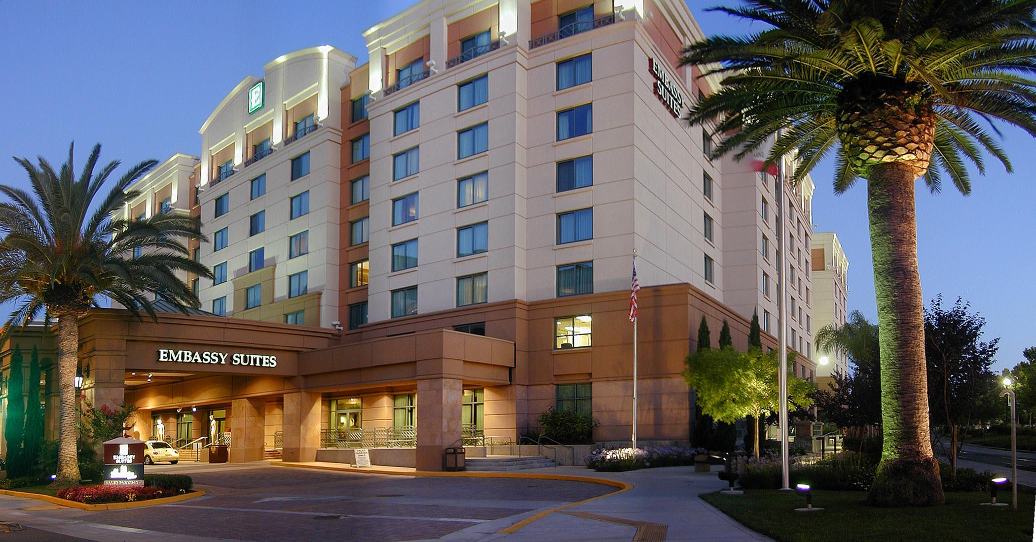 Embassy Suites by Hilton Sacramento Riverfront Promenade 1
