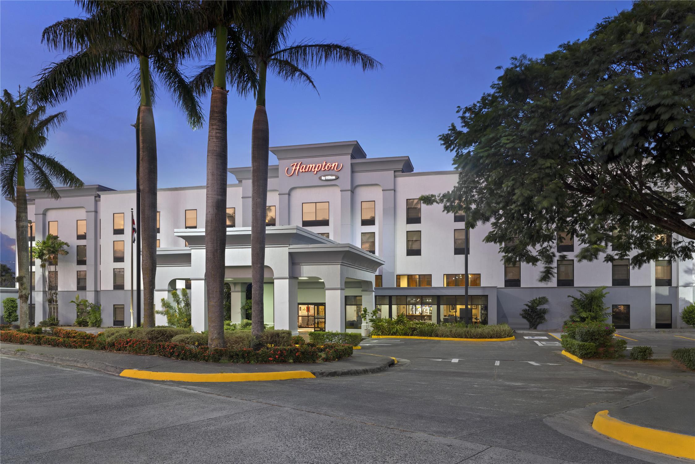Hampton by Hilton San Jose Airport 1