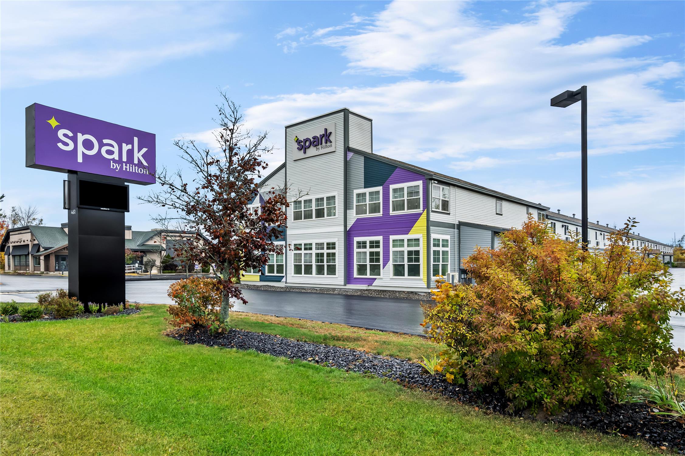 Spark by Hilton Portland Airport Maine Mall 2