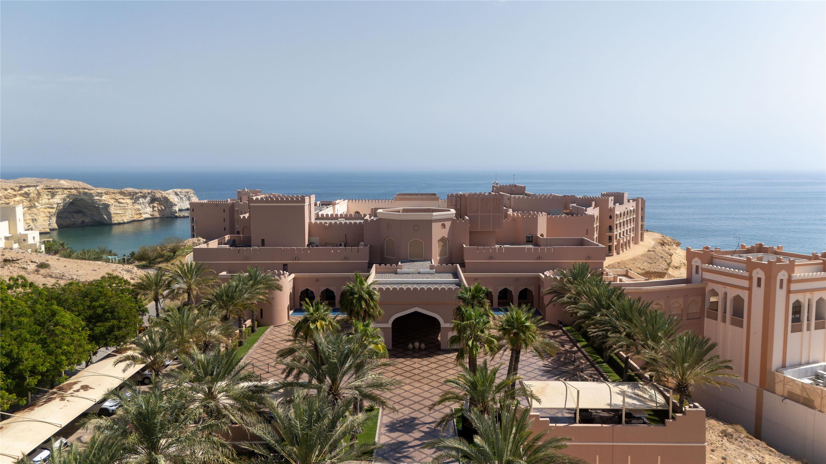 Al Husn Hotel Muscat 2