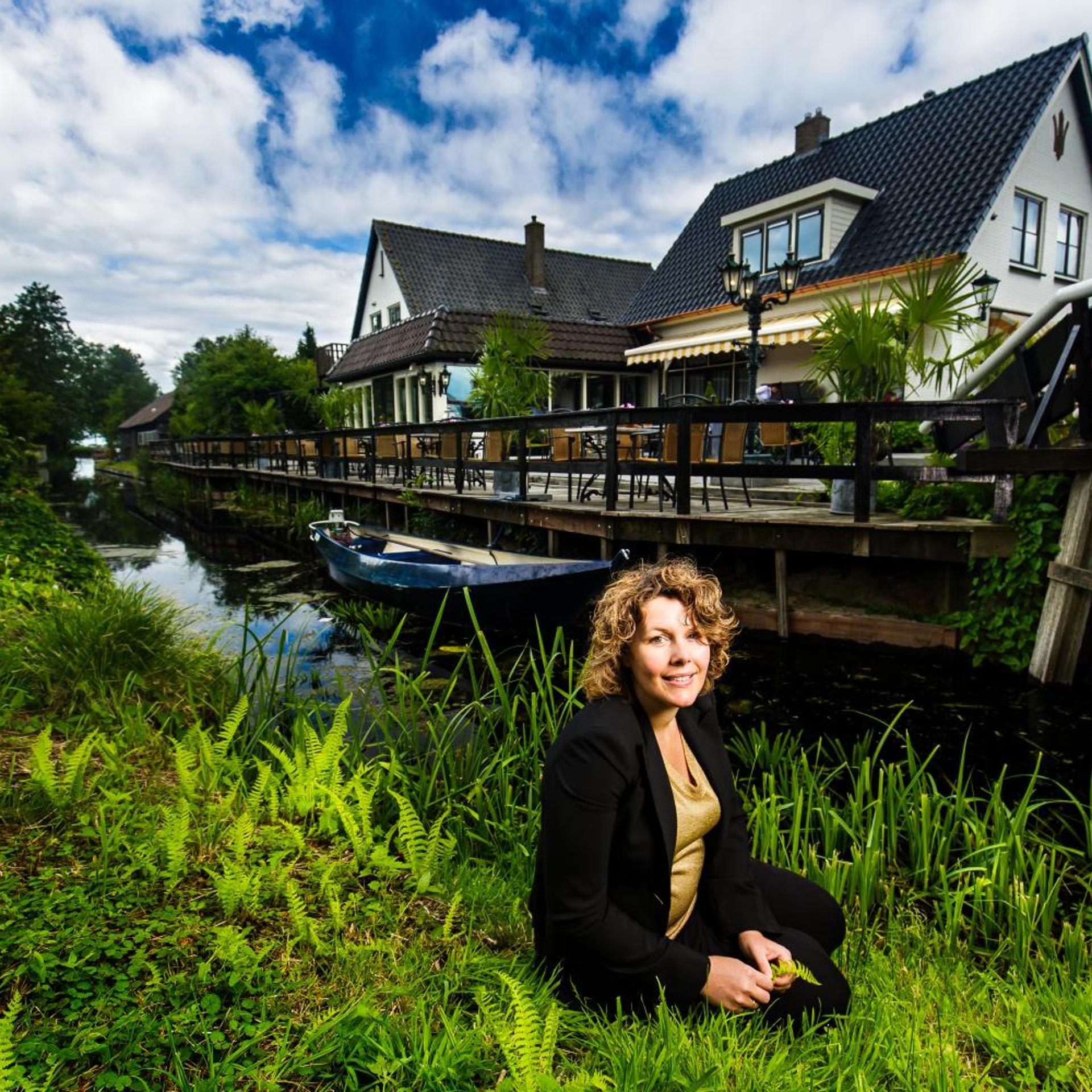 De Dames Van De Jonge Hotel Restaurant 1