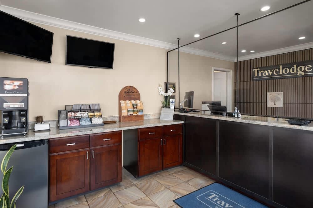 Travelodge by Wyndham Eureka 2