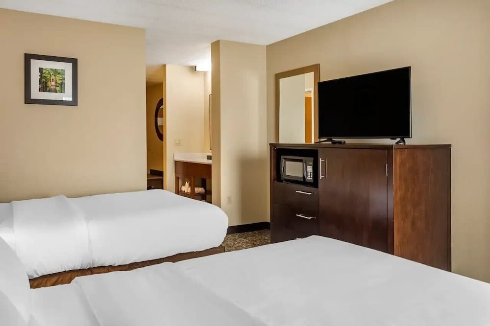 Comfort Inn Paducah I-24 1