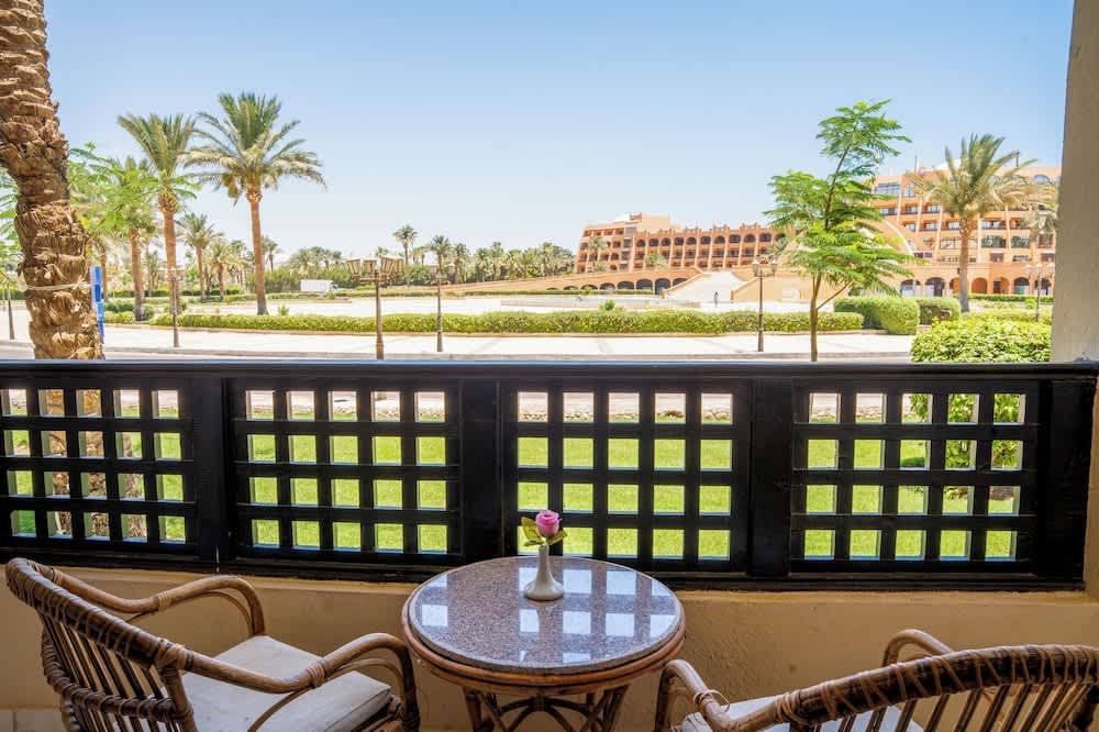 Blend Club Aqua Resort 2