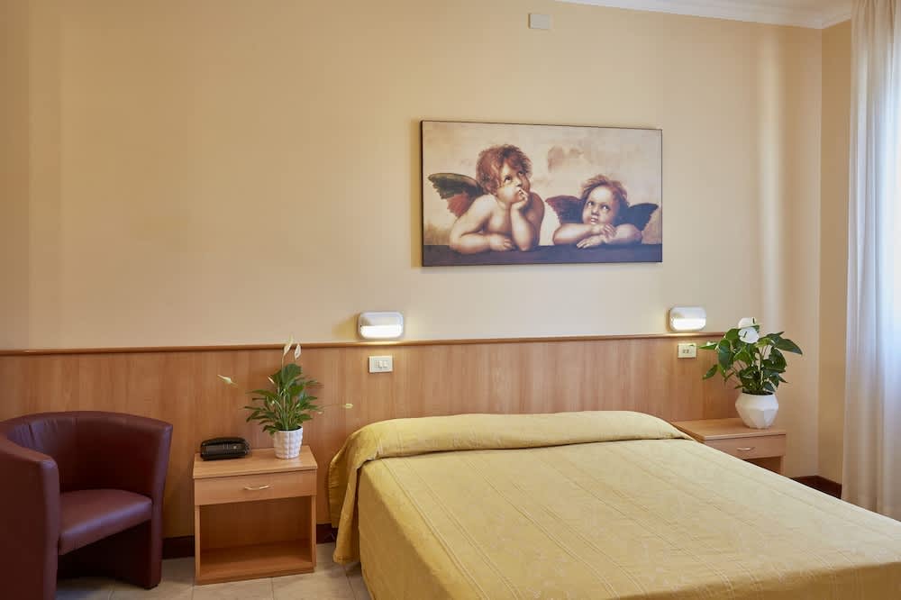 Hotel Plaza 1