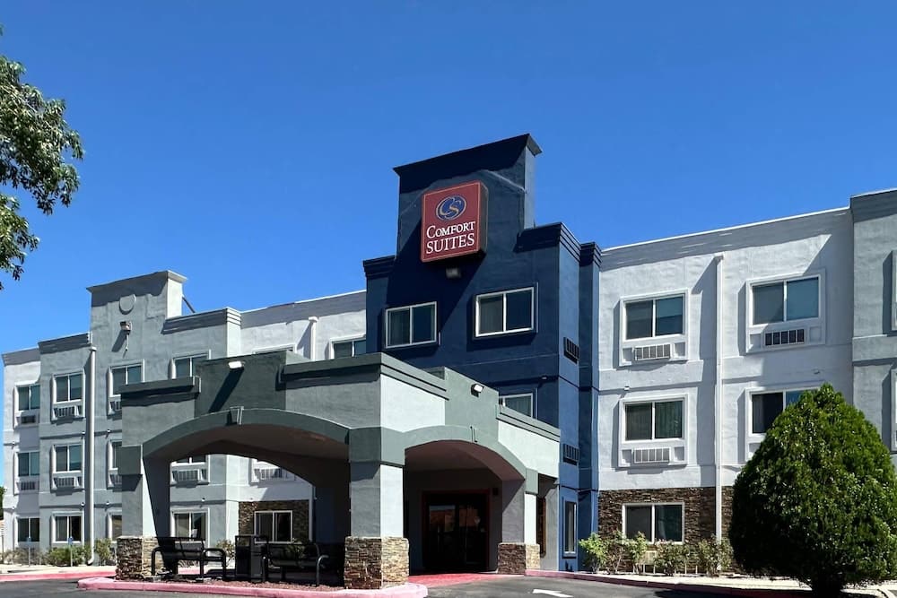 Comfort Suites Albuquerque-North Journal Center 1