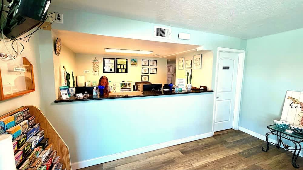 New Smyrna Waves MOD Collection by Sonesta 2