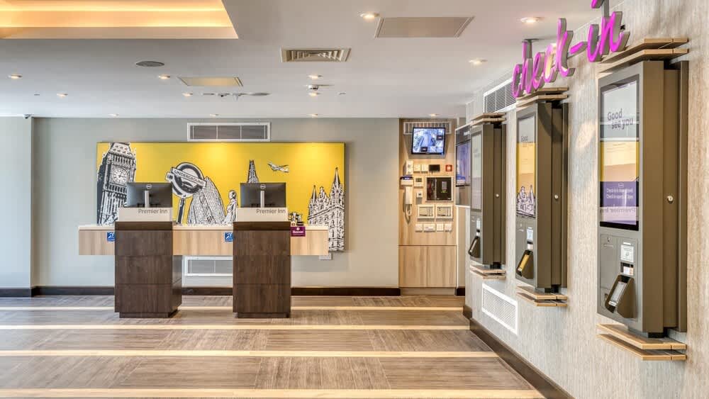 Premier Inn London Paddington - Paddington Station 2