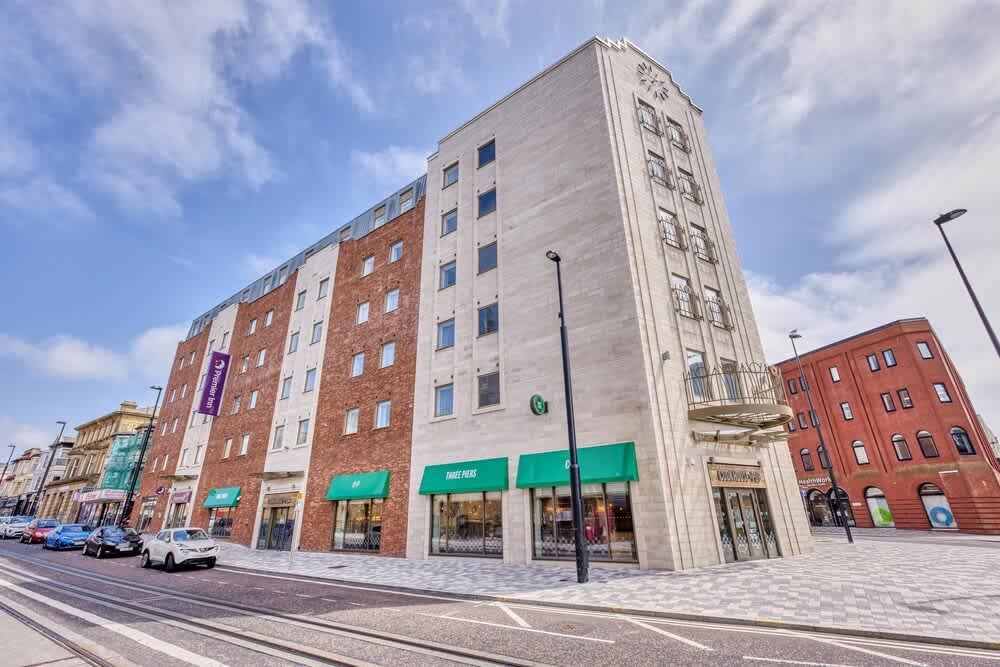 Premier Inn Blackpool - North Pier 1