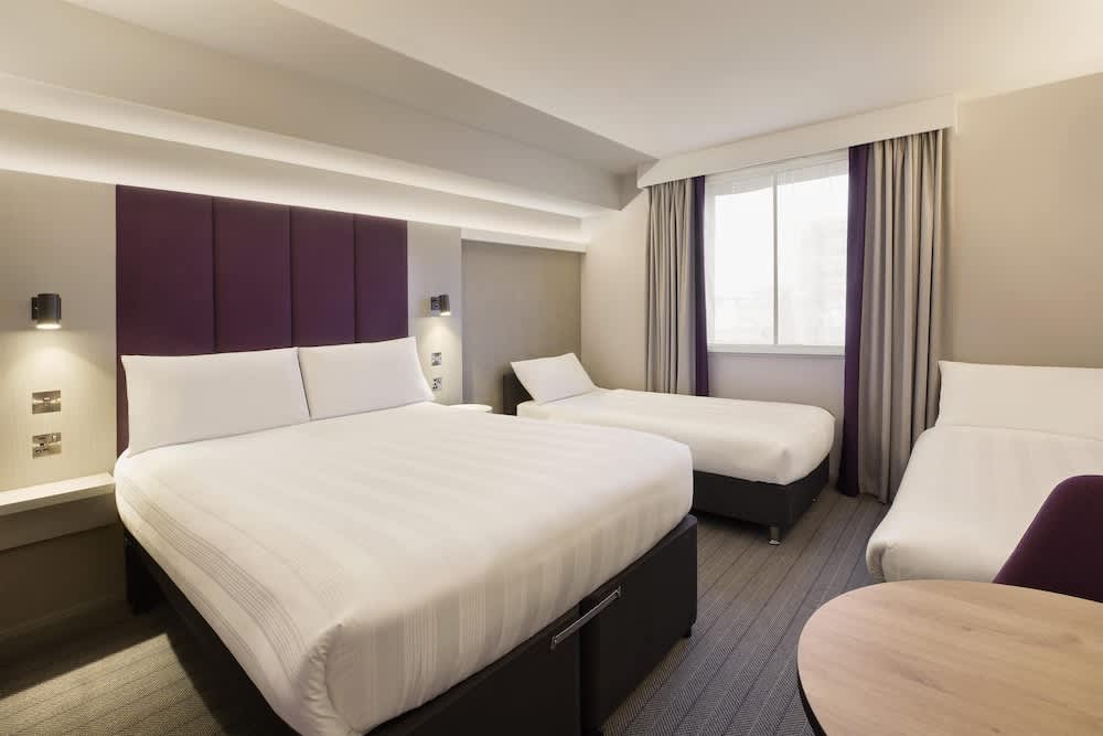 Premier Inn Braintree - Freeport Village 2