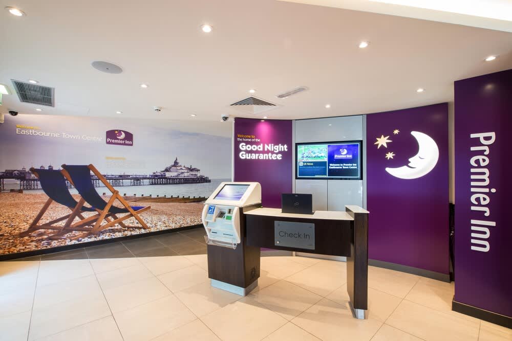 Premier Inn Eastbourne Town Centre 2