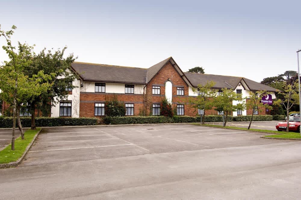 Premier Inn Taunton East 1